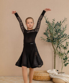 Photo 14 - Юбка восьмиклинка з гіпюром.