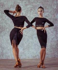 Photo 16 - Топ жіночий з мереживом №108.