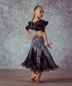 Топ с рюшей